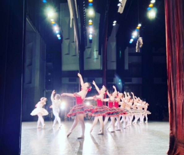 第20回発表会より「パキータ」